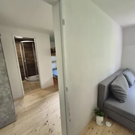Alex Gæstehus Benecko